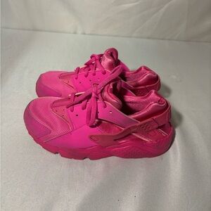 Girls size 3 Nike shoes, #L932